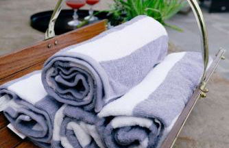 Historic Tudor Home, Heated Pool - Photo 32