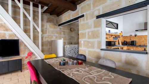 Maison familiale à 2 min à pied de l'Institut A Armand Calme Jeux babyfoot Jacuzzi Proche Mer - Foto 5