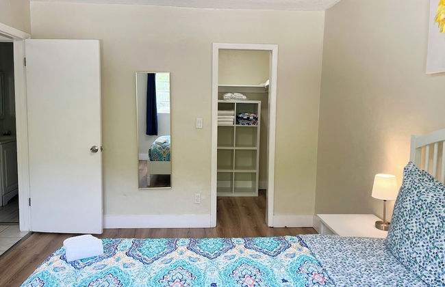 Sunny Isles Apartments by MiaRentals - Photo 20