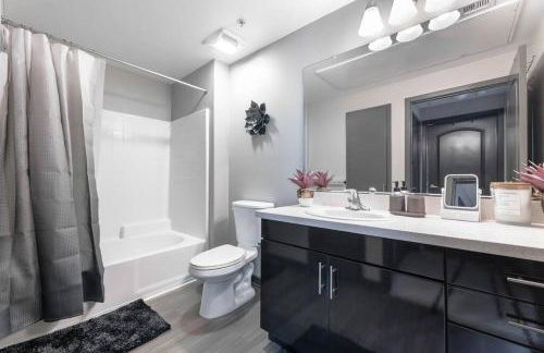 Private, Modern Luxury 2 Bd/ 2 Ba - Foto 26