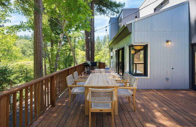 Mill Creek by Avantstay Modern Design, Patio, Hot Tub - Foto 29