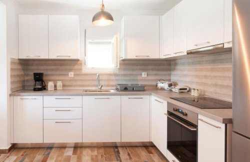 Bill & Eva's precious jewel - Photo 7