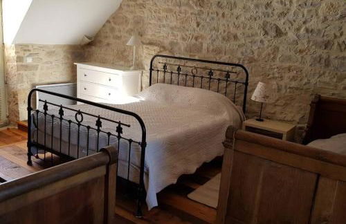 Maison de village avec piscine privative - gite-loubaribas - Foto 9