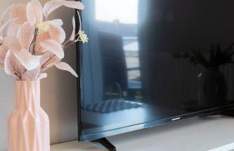 Gelbe Koffer - Design-Apartment in Schiffweiler - 2 Parkplätze - Self-Check-in - ruhig & naturnah - Foto 13