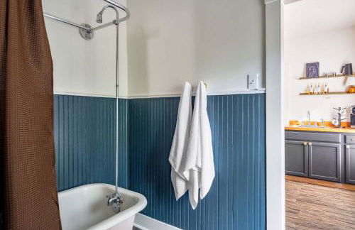 Hudson Valley Hot Tub Sauna Fire Pit Games - Foto 28