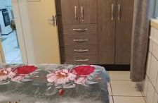 Residencial Lena a 300 metros da praia - Foto 17