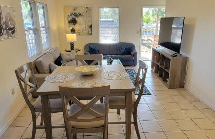 Stylish House Near UF, VA, & Downtown Gainesville - Foto 18