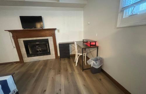 Charming lower-level suite close to ISU & downtown - Foto 20