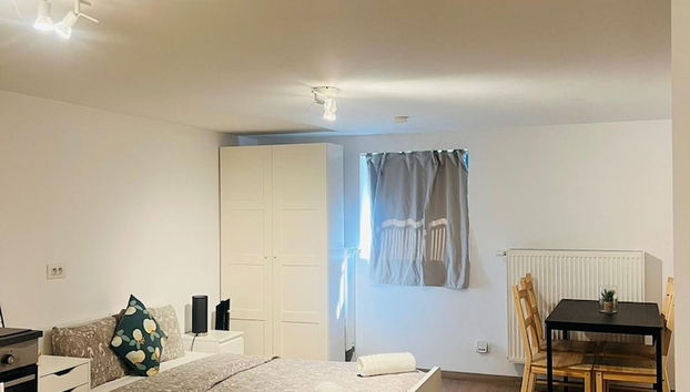 Cozy Basement Fashion District by Oneluxstay - Foto 3, Camera