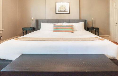 Posh 4 floor Soulard Family Home ABODEbucks - Foto 24