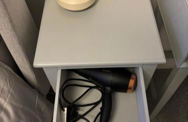 Redwing Retreat Bicester Village - Stylish Retreat Steps from the Shops - 2 Bed House with Garden and Parking - Foto 19