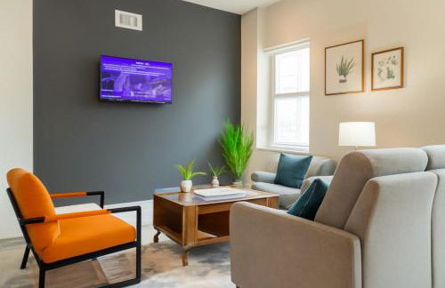 Modern 2BR&2BAQueen BedWork DeskWiFiWD - Foto 1