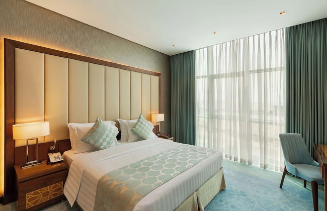 Royal Continental Suites - Photo 15