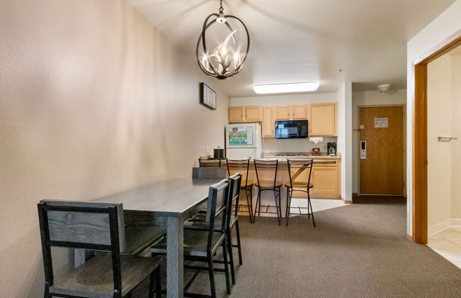 Timber Ridge Lodge and Waterpark - Photo 5