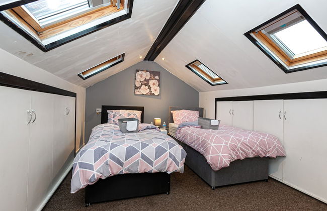 Captivating 5-bed House in Horwich Bolton - Foto 14