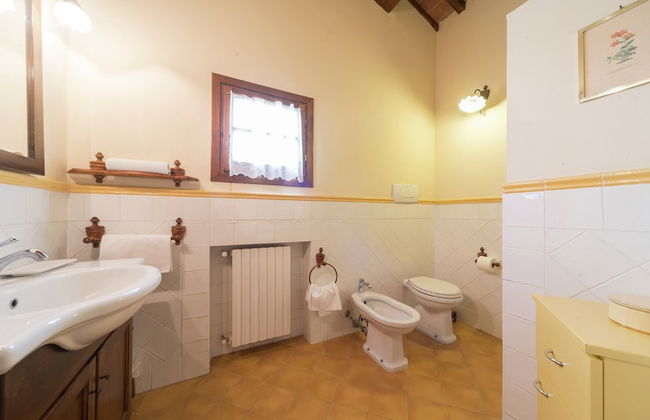 Holiday Home With Swimming Pool With Bubble Bath and Children's Pool - Foto 44