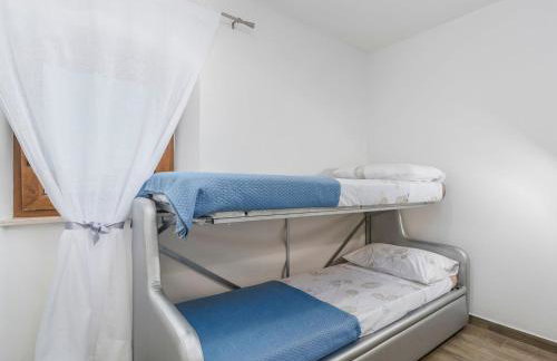 Apartment Appartement Irè 4 Persone by Interhome - Foto 14