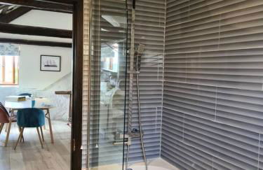 Historic Property with Stunning Views (Walk to the pub) - Foto 4