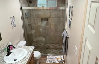 Wonky Donkey Den 30 mi to Yosemite Arch Entrance - Foto 15