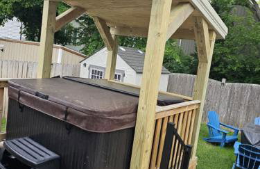 Cute & Cozy Lakeview House on Chain O Lakes with Hot Tub Option - Foto 14