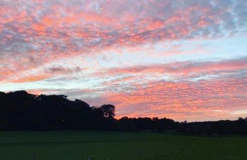 Stables 2bed farm stay private firepit bbq - Foto 21