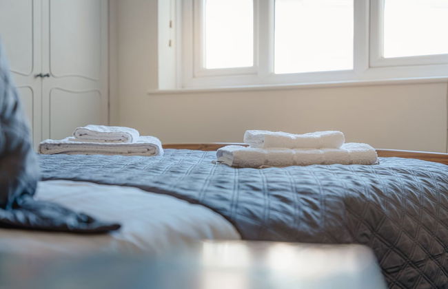 Luxury 2 Bed Room Lake View Apt Bowness Parking - Foto 2