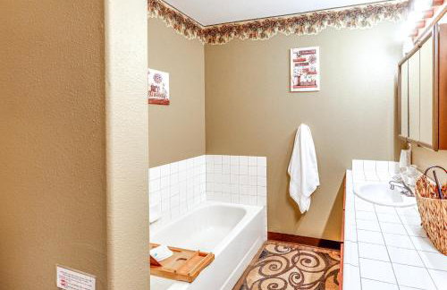 Family Retreat 2 Mi to Santas House Pets Welcome - Foto 15