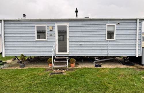 Beautiful 2 bedroom caravan , Leysdown - Foto 1