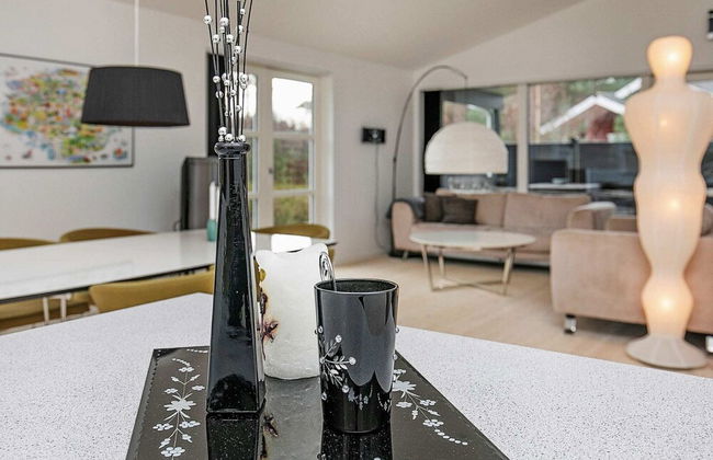 6 Person Holiday Home in Laeso - Foto 7