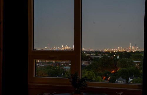 Luxury Lookout with NYC view, 2BR plus Free Parking, Sleeps 8, 20 Percent Off - Foto 5