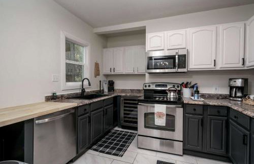 Crimson Tide Cottage- 2 King Beds- 2 5 miles to UA - Foto 14