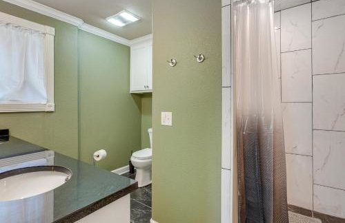 Lake Dardanelle Home with Dock! Fish On-Site - Foto 14