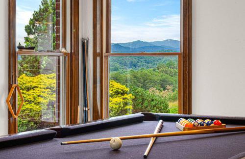 Luxury Getaway Home with Panoramic Views, Pool & Hot Tub! - Foto 5