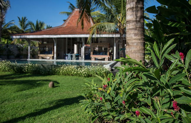 Beach Villas Lombok - Foto 1