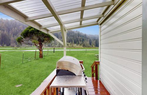 Redwood Farmhouse in the Orick Valley - Photo 44