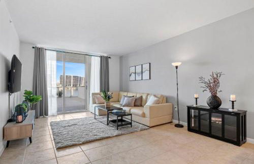 Waterfront Luxury 2-Bedroom Condo Sunny Isles Beach - Foto 17