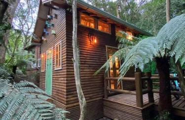 Cabana Lara, com lareira e muito estilo. - Foto 1