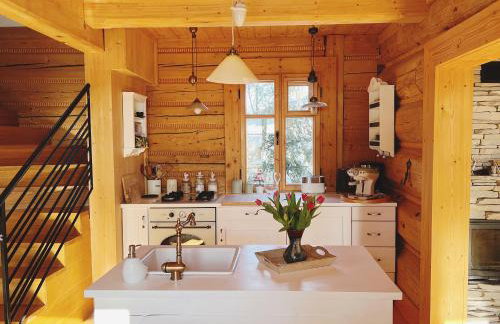 Góralskie domy w Łostówce - Foto 14