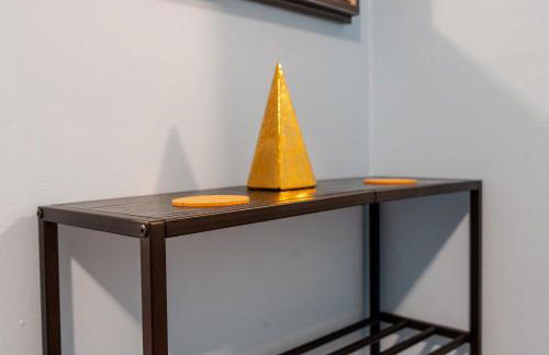 Cozy 1-Bedroom House in Tranquil Skokie With Free Parking - Foto 15