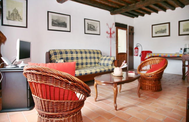 Holiday Apartment Carpe Diem Colognora Di Pescaglia Red Apartment - Foto 1
