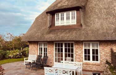 Hiidhüüs Wenningstedt unter Reet mit Sauna - Foto 29