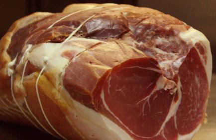 The History Apartment - Photo 13