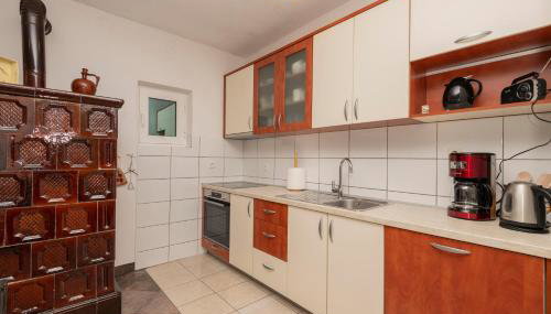 Nika Vacation House - Foto 4, stove, dishwasher