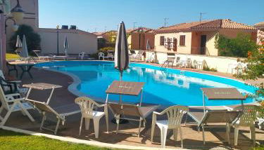 Villetta Soleil con Piscina e Campo da Tennis condominiale - Foto 1, sunbed