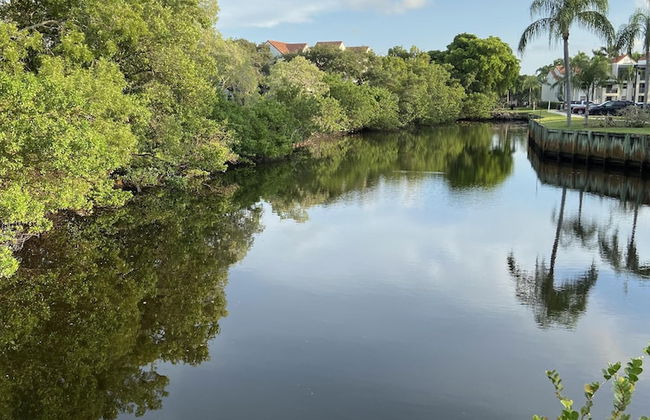 Dharma Home Suites Dania Beach at Sheridan Ocean Club - Photo 45