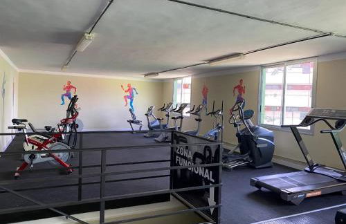 Precioso apartamento frente al mar, parking y club deportivo - Foto 24