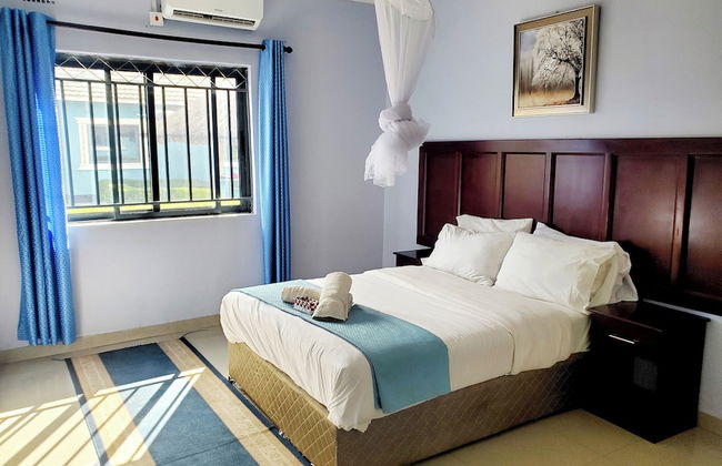 Sweet Retreat Lusaka with Backup Power - Photo 11