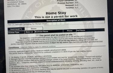 Private Green Cottage near downtown - Photo 26