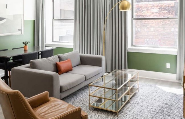 Sosuite Corner 1BR Apt w W D Desk - Photo 20