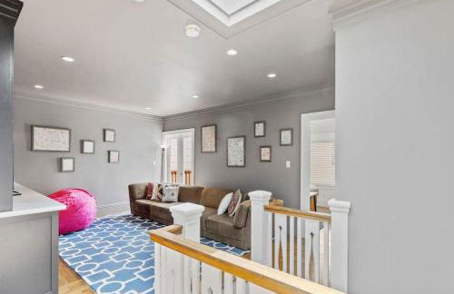 Spacious SF Haven - Cozy Bedrooms & Modern Kitchen - Foto 7